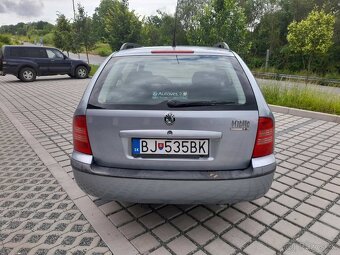 Škoda Octavia Combi 1.6 - 4