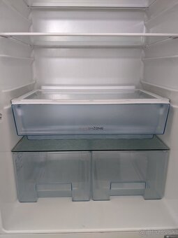 Electrolux ERB 34233W Chladnička s mrazničkou A trieda - 4