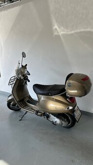 VESPA LX 125ie Touring - 4