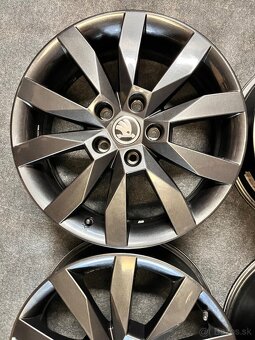 5x112 R17 originál disky Škoda Octavia - BLACK - - 4