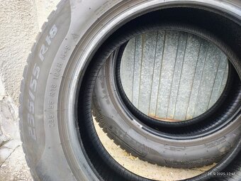 Predám zimné pneu 235/55 R18 - 4