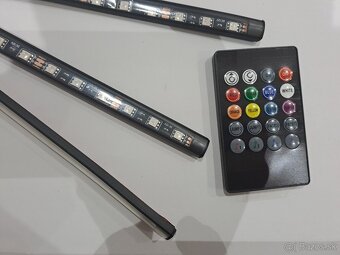 Podsvietenie do interiéru auta - 4