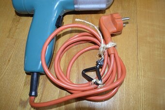 predam vrtacku Black and Decker (B&D) - 4