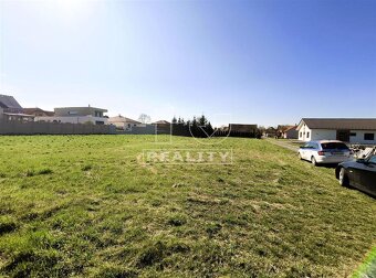 Lukratívny stavebný pozemok, Nižná Šebastová, 550 m2 - 4