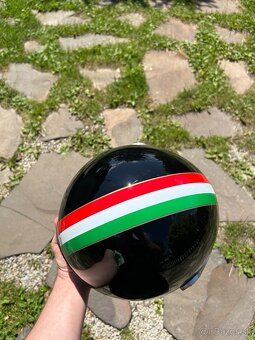 Prilba na motorku - 4