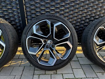 R19 Skoda Octavia nové elektróny komplet letná sada - 4