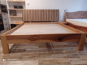 Manželská posteľ z masívu - 4