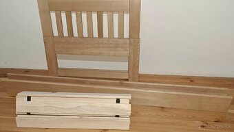 Predám masívnu bukovú posteľ 200x90 - 4