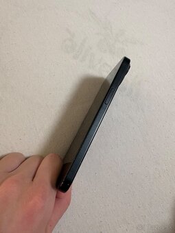 iPhone 15 128Gb ciernej farby - 4