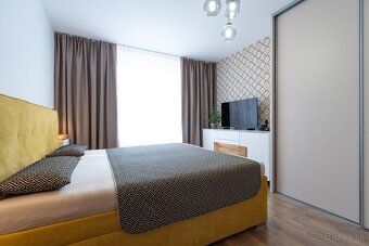 "REZERVOVAVÝ" Ponúkam elegantný 3 izbový byt na sídlisku D - 4