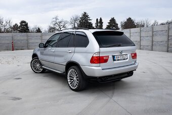 BMW X5 4.4i V8 E53 - 4