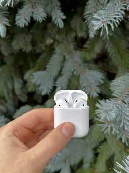 Airpods 2. generácie TOP, originálne - 4