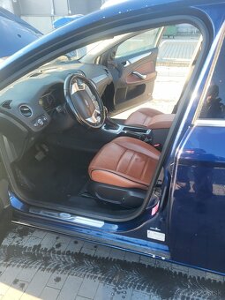 Ford Mondeo 2.0 TDCi 132kw, automat 2012 - 4