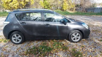 Toyota Verso 1.8 Valvematic M6 2011 - 4