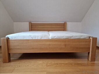 Manželská masívna postel z dreva - 4