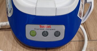 Naparovacia  Žehlička Tefal - 4