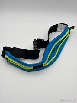 Spigen Dynamic Shield Armband A702 - 4