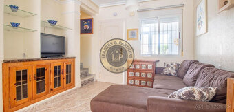 Radový dom 3+kk s bazénom Orihuela Costa, Španielsko - 4