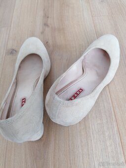 Béžové lodičky PRADA, veľ. 37,5 - 4