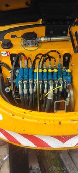 Hydraulický Rozvádzač JCB rexroth - 4