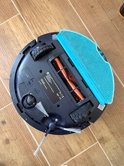 Roboticky vysávač Philips HomeRun - 4