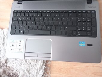 ntb HP probook 450 g0 / Intel core i7 / 8gb ram / 256gb ssd- - 4