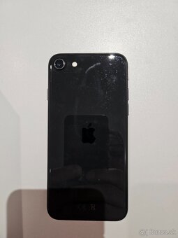 Apple SE 2020, 64GB - 4