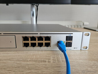 Preadm Ubiquiti Unifi Dream Machine Pre UDM-Pro - 4