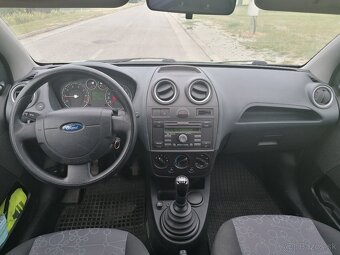 Ford Fiesta 1,25 benzín - 4