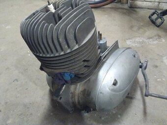 Predám motor Jawa 559 - 4