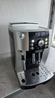 Kávovar Delonghi Magnifica S - 4