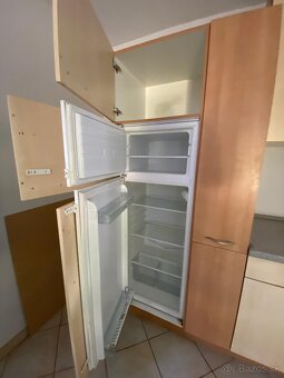 Moderná kuchynská linka so spotrebičmi - 4