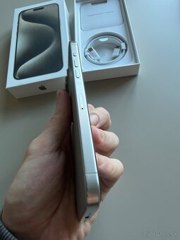 iPhone 15 Pro Max 256GB - Natural Titanium - 4