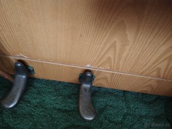 Klavír Forester - 4