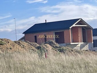 EXKLUZÍVNE/3 izb. dom – hrubá stavba, 702 m2, Malý Slavkov - 4