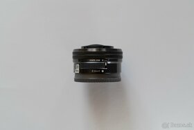 Sony E pz 16-50mm f/3.5-5.6 OSS - 4