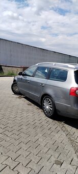 WOLKSWAGEN 2L 103 - 4