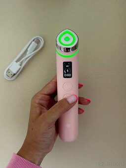 Medicube AGE-R Booster Pro Pink Edition - 4