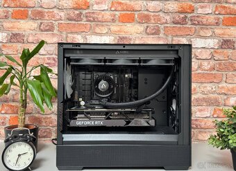 Ryzen 7 9800X3D\96GB\RTX 4090\SSD\1200W Zdroj - 4