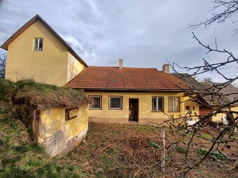 Dom so záhradou k rekonštrukcii (či k nájmu) u Zlína - 4