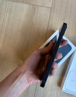 IPhone 13 64Gb - 4