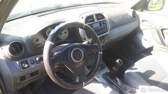 Toyota Rav 4 - 4
