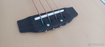 Elektroakustická basgitara v kompletnej výbave - 4