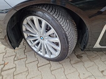 BMW rad 7 xDRIVE 740d A/T8 340k (diesel) - 4