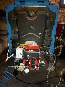 Kotol na olejový horák Buderus Logano + nový horak na olej - 4