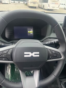 DACIA DUSTER Extreme mild hybrid 130 - 4