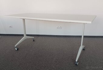 Pisaci stol stohovatelny - 4