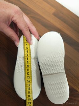 papučky 29 manik - 4
