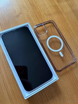 Predám Iphone 14 Plus Midnight Blue - 4