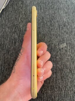Iphone XR - 4